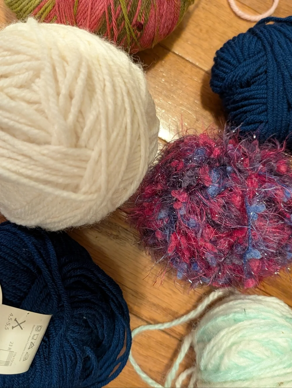 Destash Mixed YARN Lot Crochet Knit GIFT  Bundle Crafts Various Weights/Colors